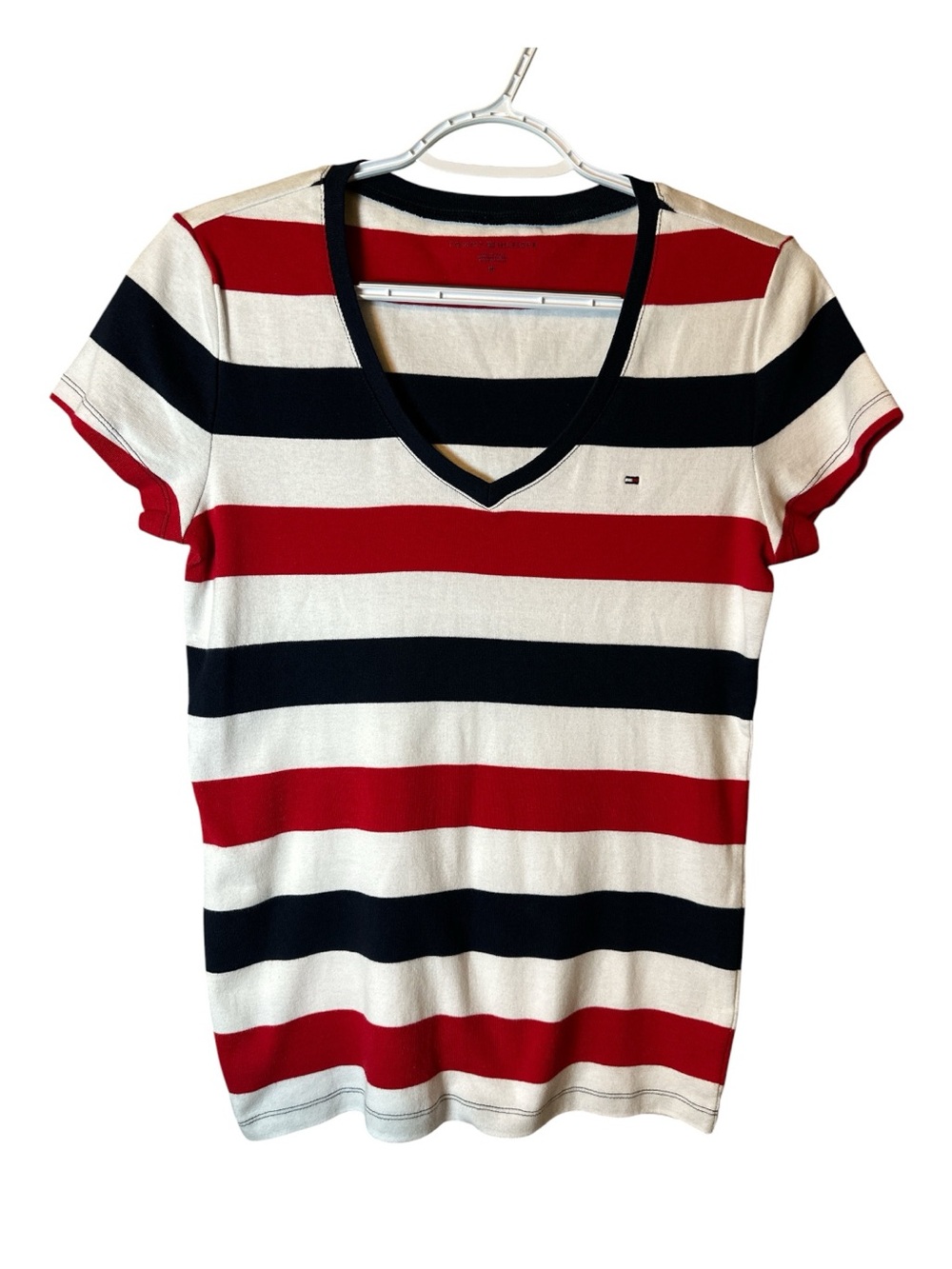 Tommy Hilfiger Striped V-Neck Tee M Red White Navy Flag Logo 100